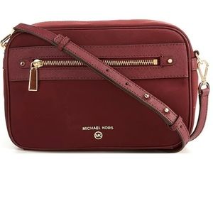 Michael Michael Kors jet set charm